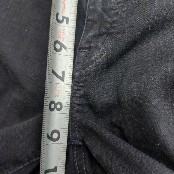 Madewell Roadtripper Skinny Jeans - Picture 10 of 14